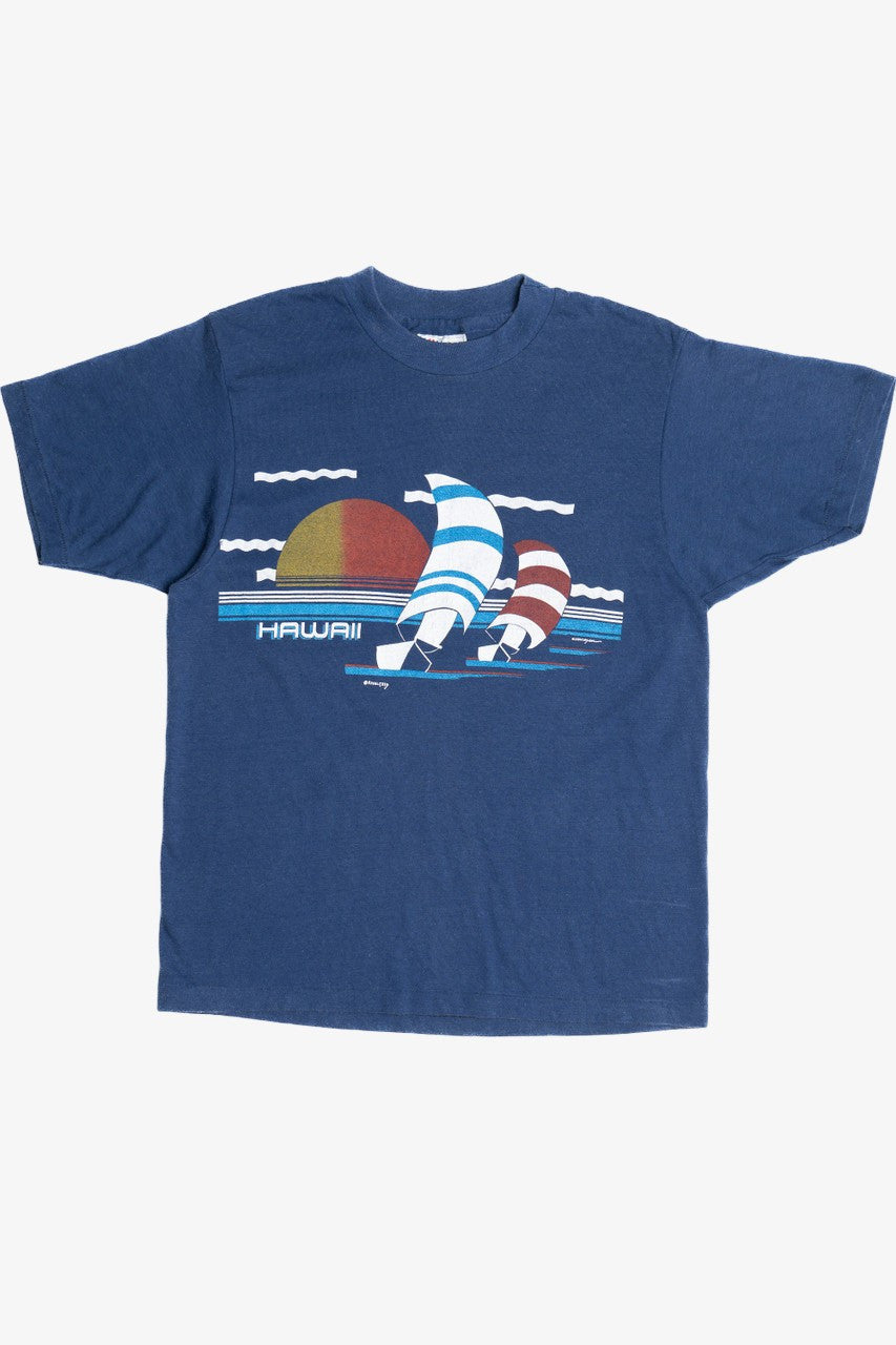 Vintage "Hawaii" Sunset Sailing Single Stitch T-Shirt (1980s)