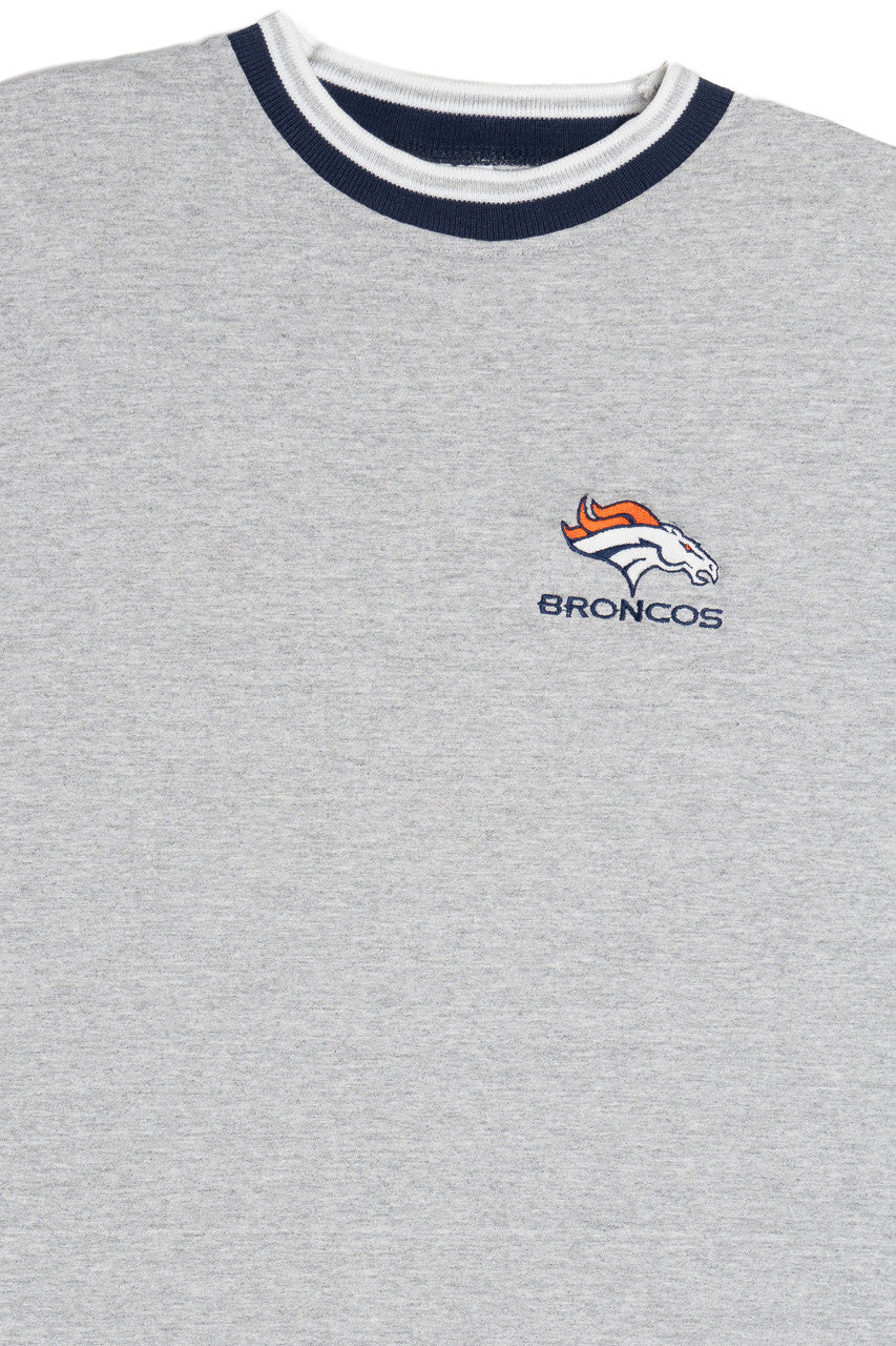 Vintage Broncos Embroidered NFL Mascot Ringer T-Shirt (1990s)