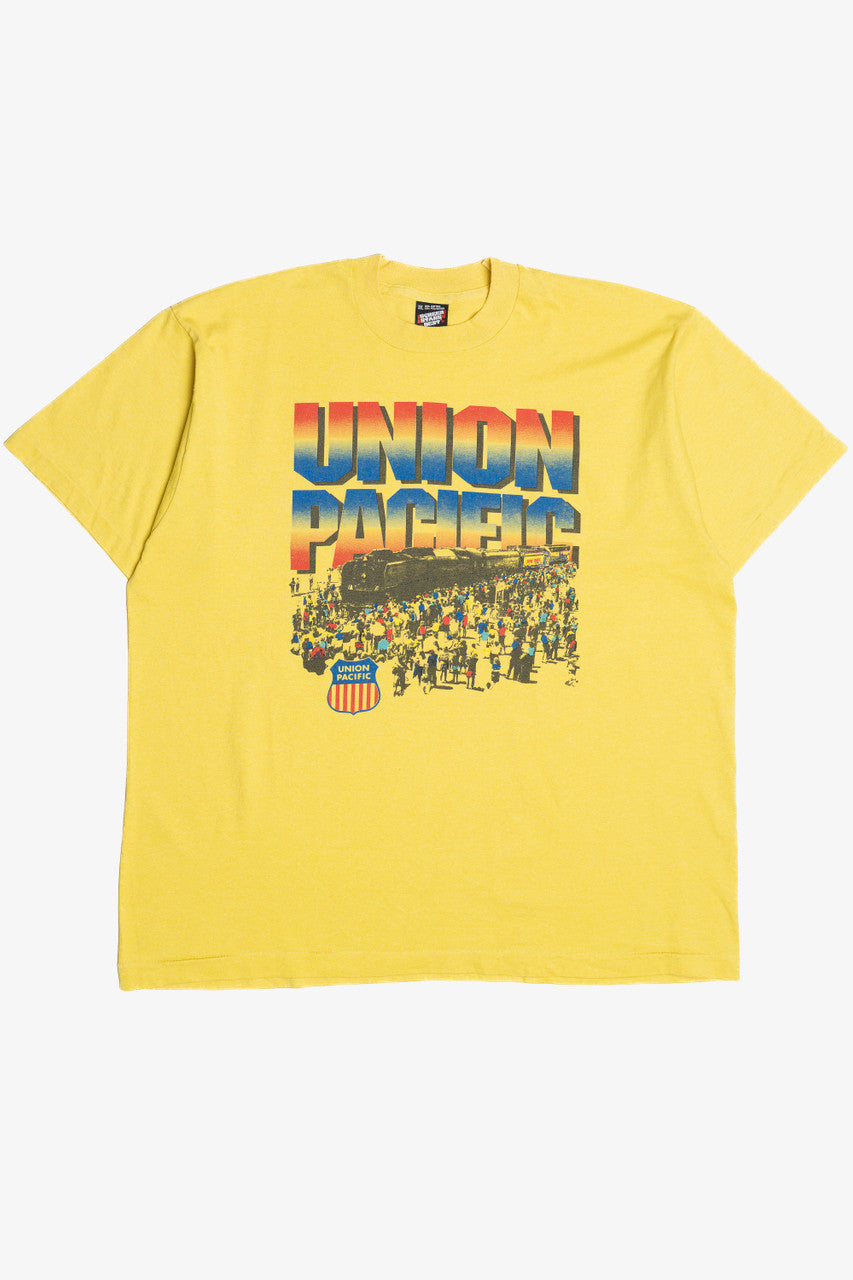 Vintage "Union Pacific" Train Screen Stars T-Shirt (1990s)