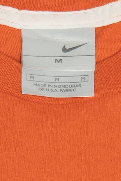 Vintage Nike Embroidered Swoosh Logo T-Shirt (2000s)