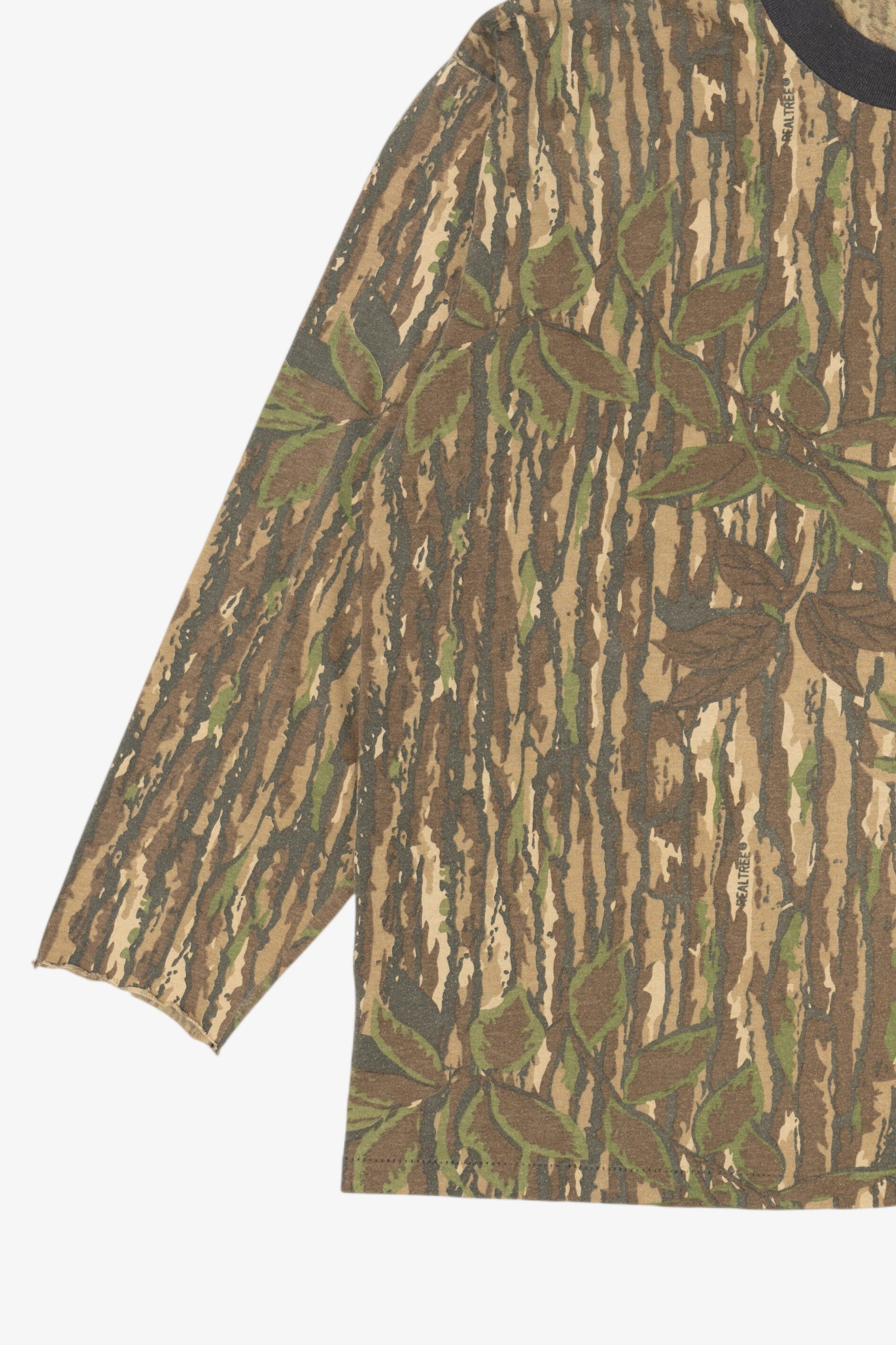 Vintage Camouflage Long Sleeve Pocket T-Shirt (1990s)