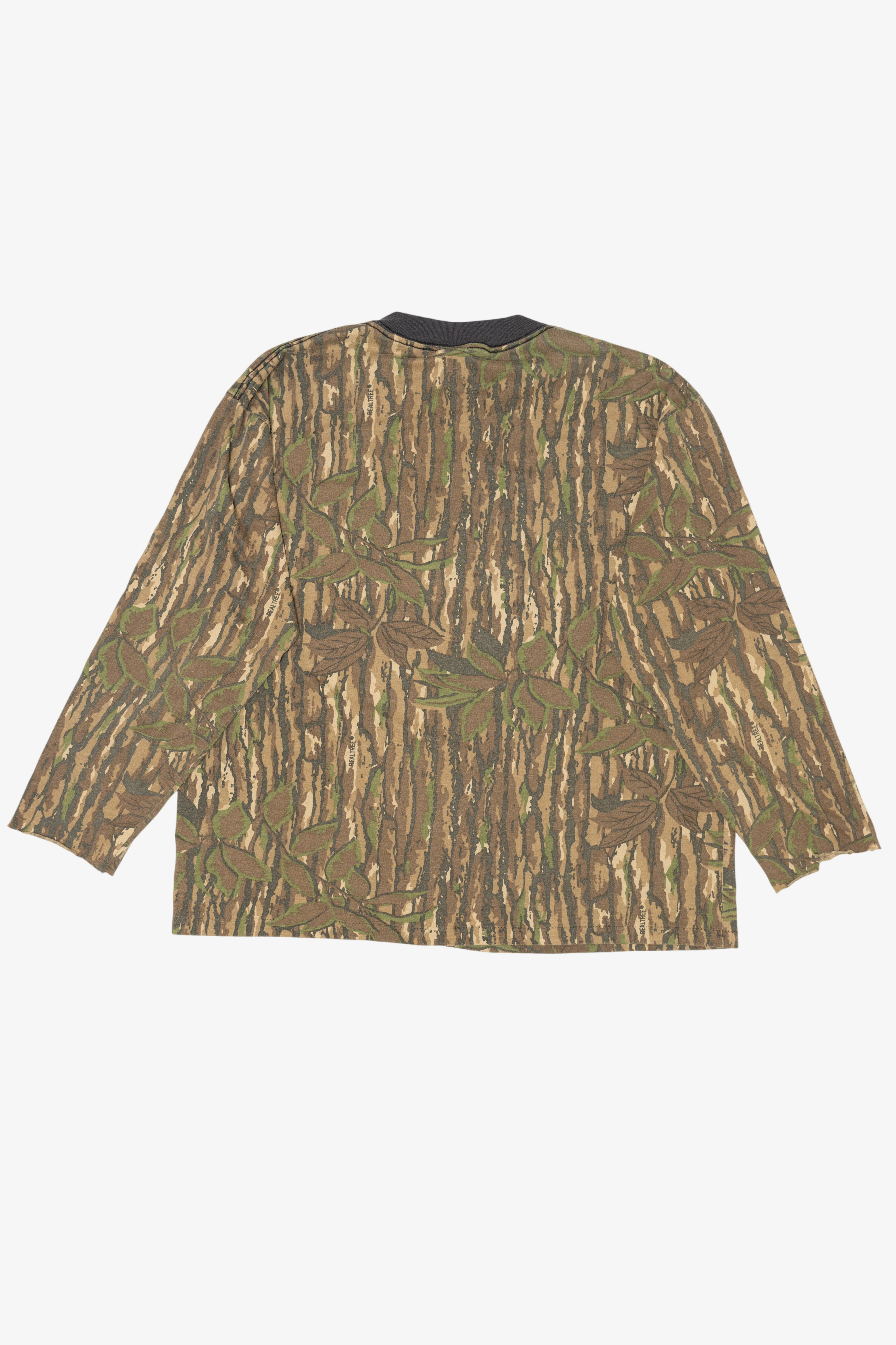 Vintage Camouflage Long Sleeve Pocket T-Shirt (1990s)