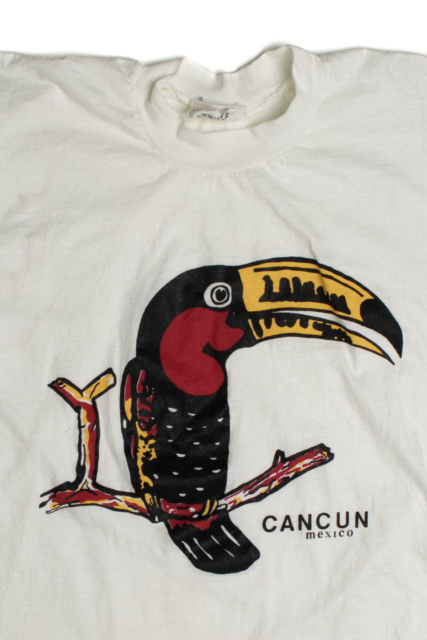 Vintage Cancun Mexico Toucan T-Shirt