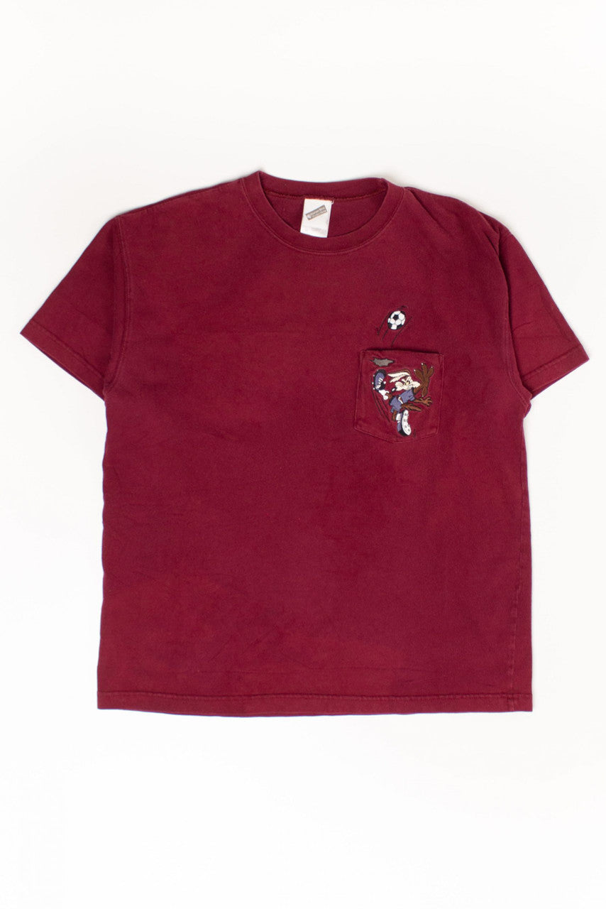 Vintage Wile E. Coyote Soccer Pocket T-Shirt (1990s)