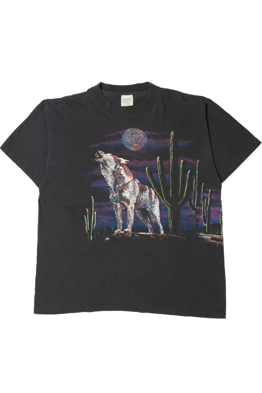 Vintage Howling Desert Wolf Wraparound Single Stitch T-Shirt
