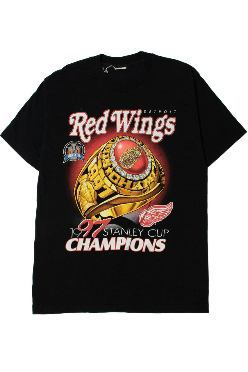 Vintage 1997 Detroit Red Wings NHL Stanley Cup Champions T-Shirt