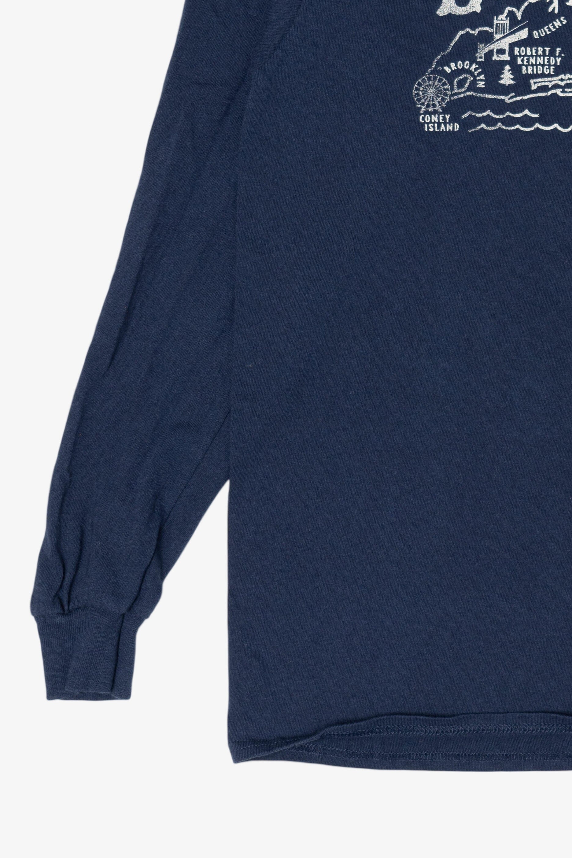 Vintage Navy Blue Long Island New York Long Sleeve T-Shirt (1990s)