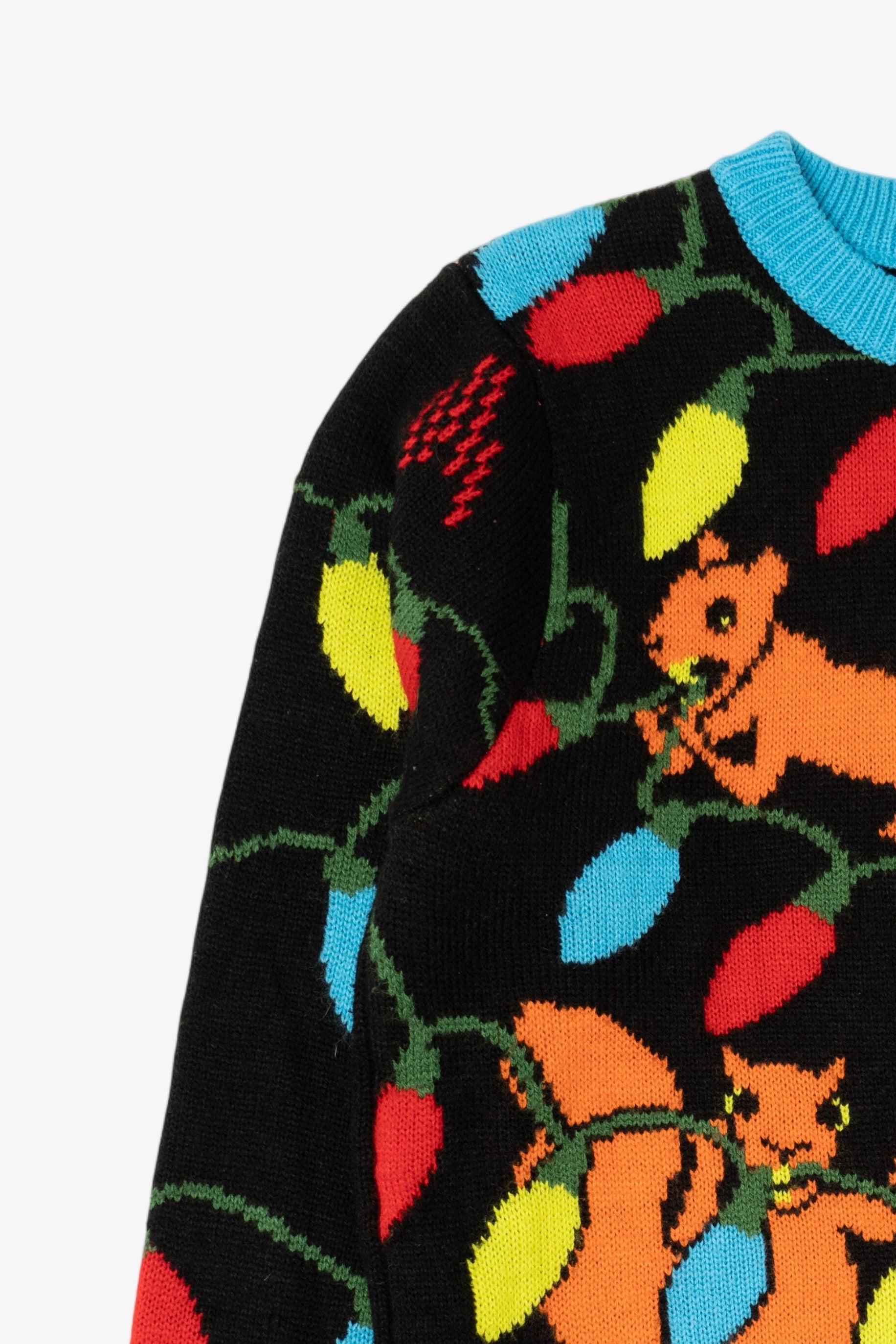 Black FunQi Gifts Squirrels Chewing On Lights Funny Ugly Christmas Pullover (2010s)