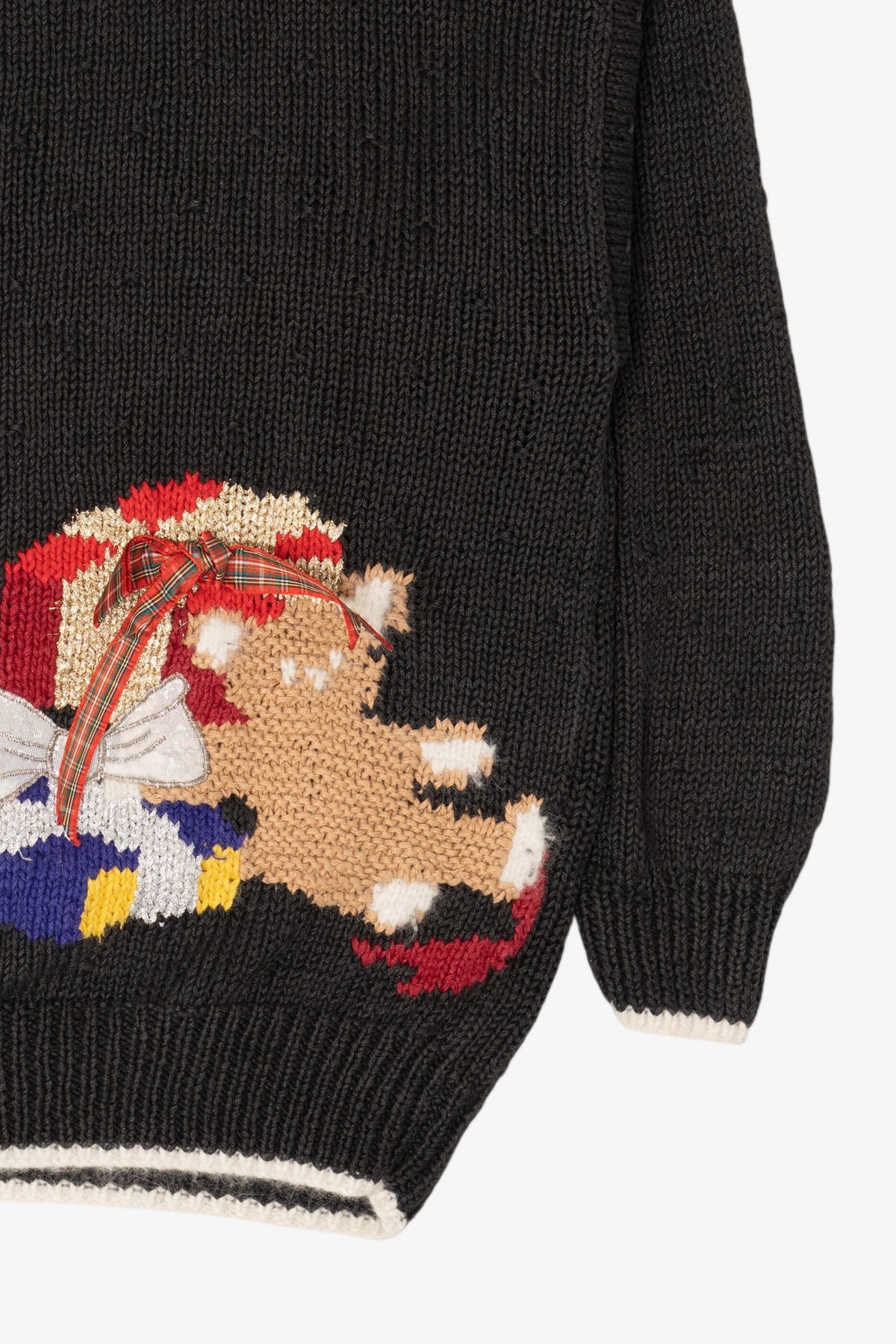 Vintage Hand Knit Black Marisa Christina Presents Ugly Christmas Pullover (1990s)