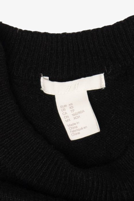 Modern "Sealed With A Kiss" Ugly Christmas Sweatshirts (2010s)