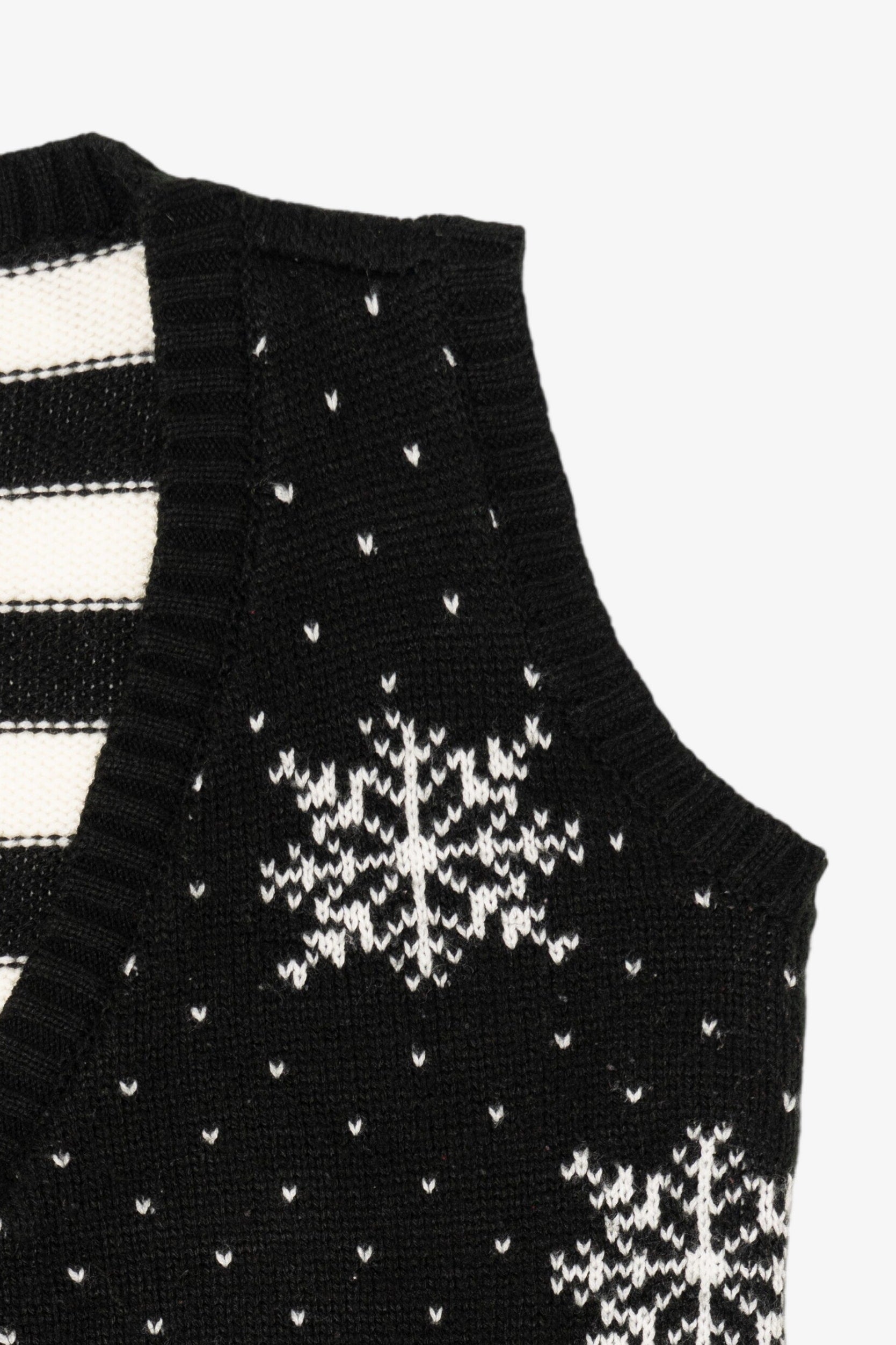 Black No Boundaries "Oh Deer" Ugly Christmas Vest (2010s)