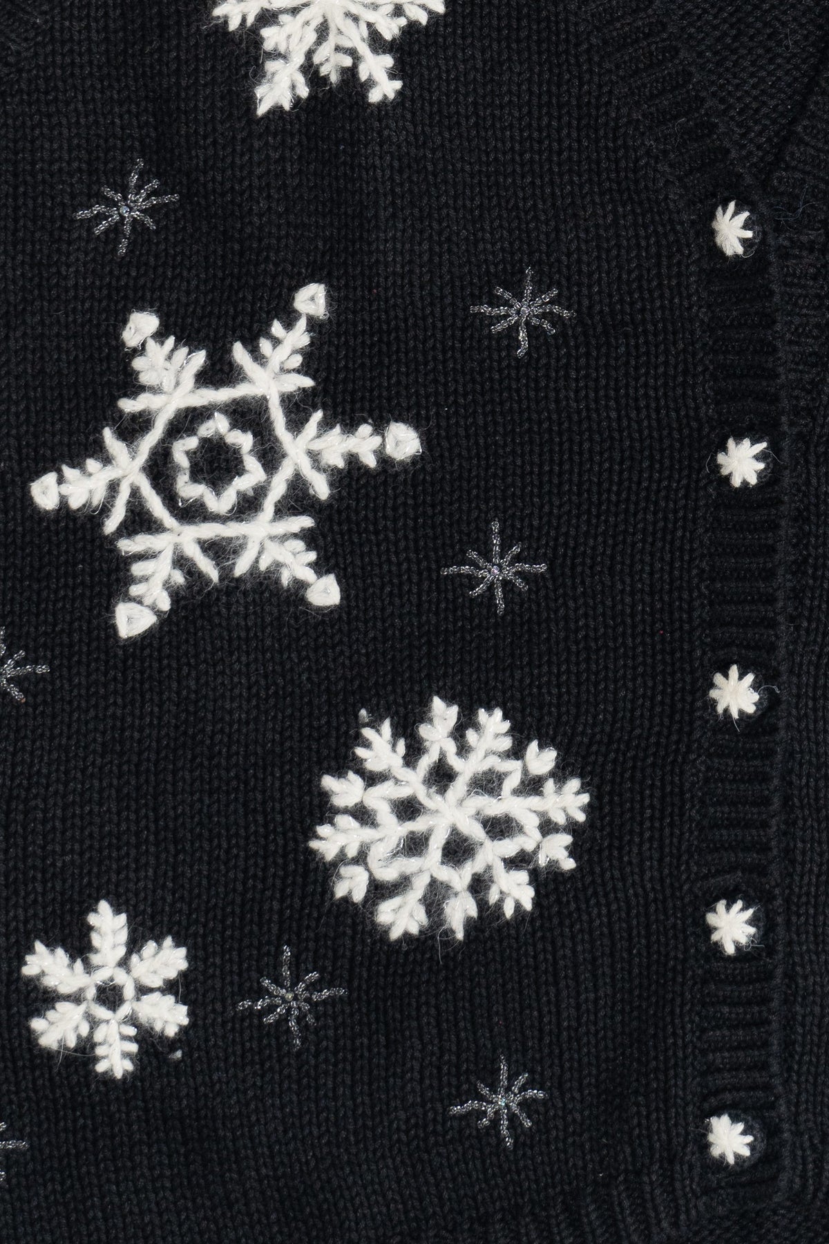 Vintage Croft & Barrow Hand Knit Snowflakes Christmas Vest (1990s)