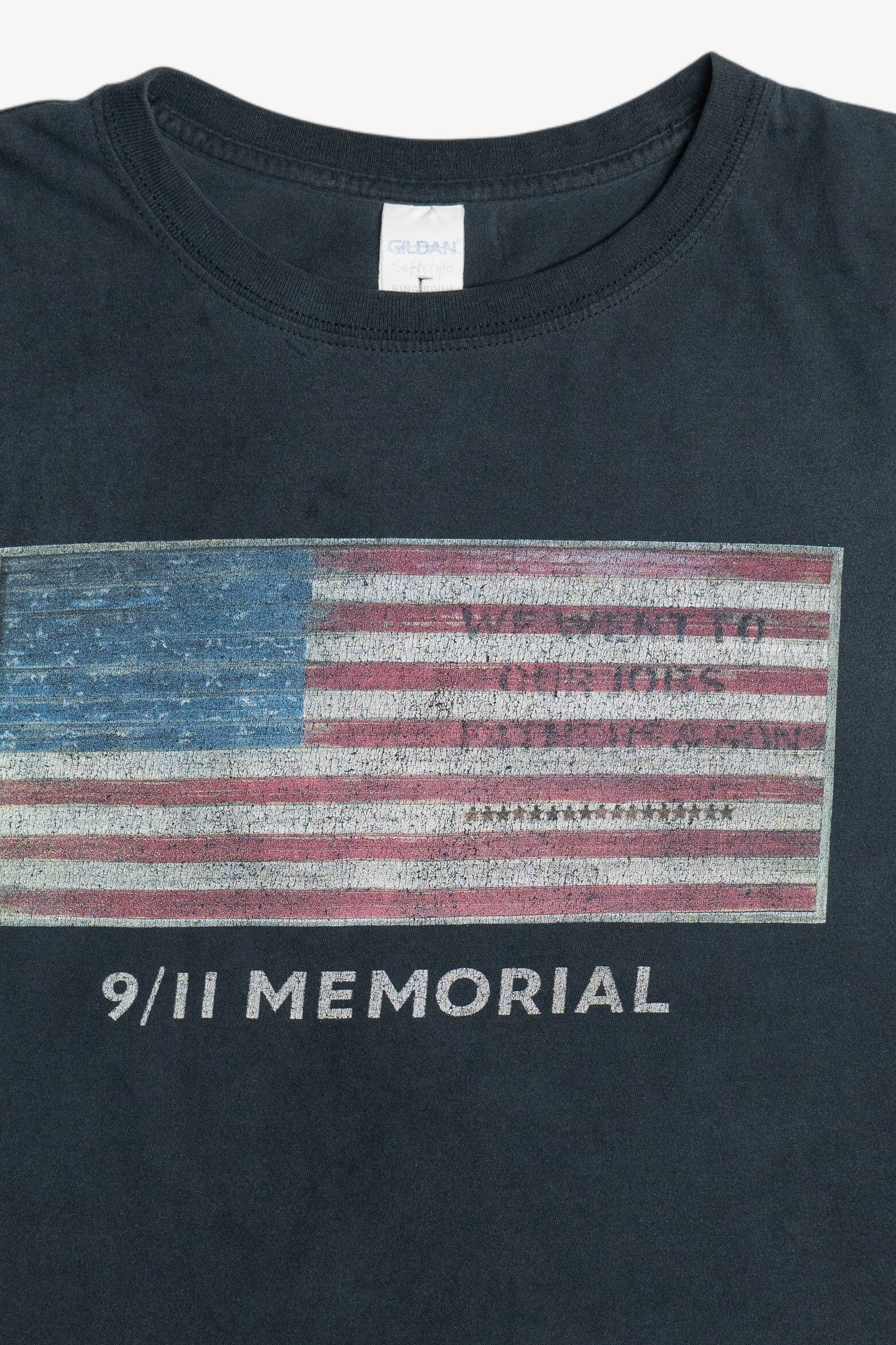 Vintage "9/11 Memorial" Faded Distressed T-Shirt (2000s)