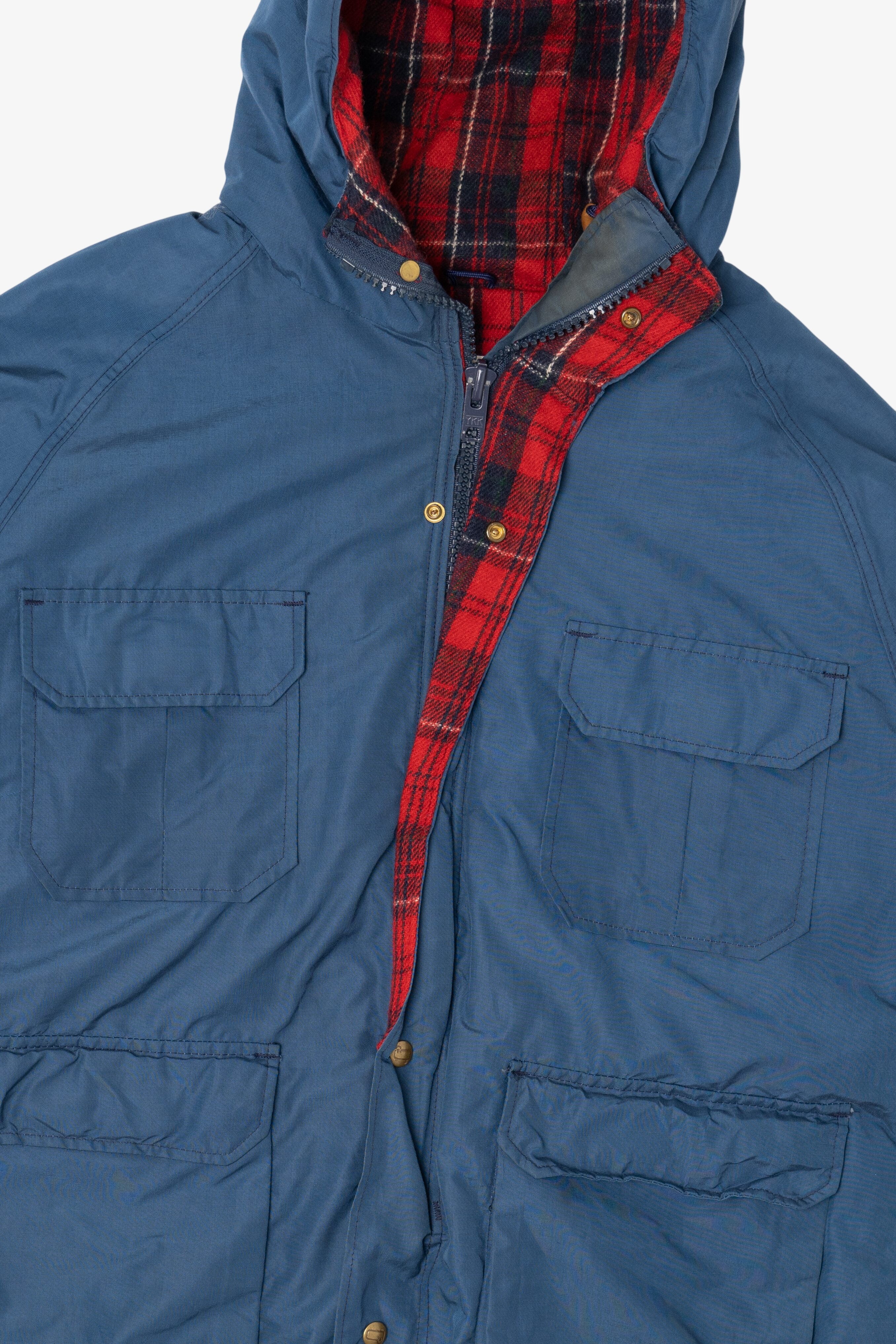 Vintage Blue Woolrich Plaid Lined Winter Coat (1990s)