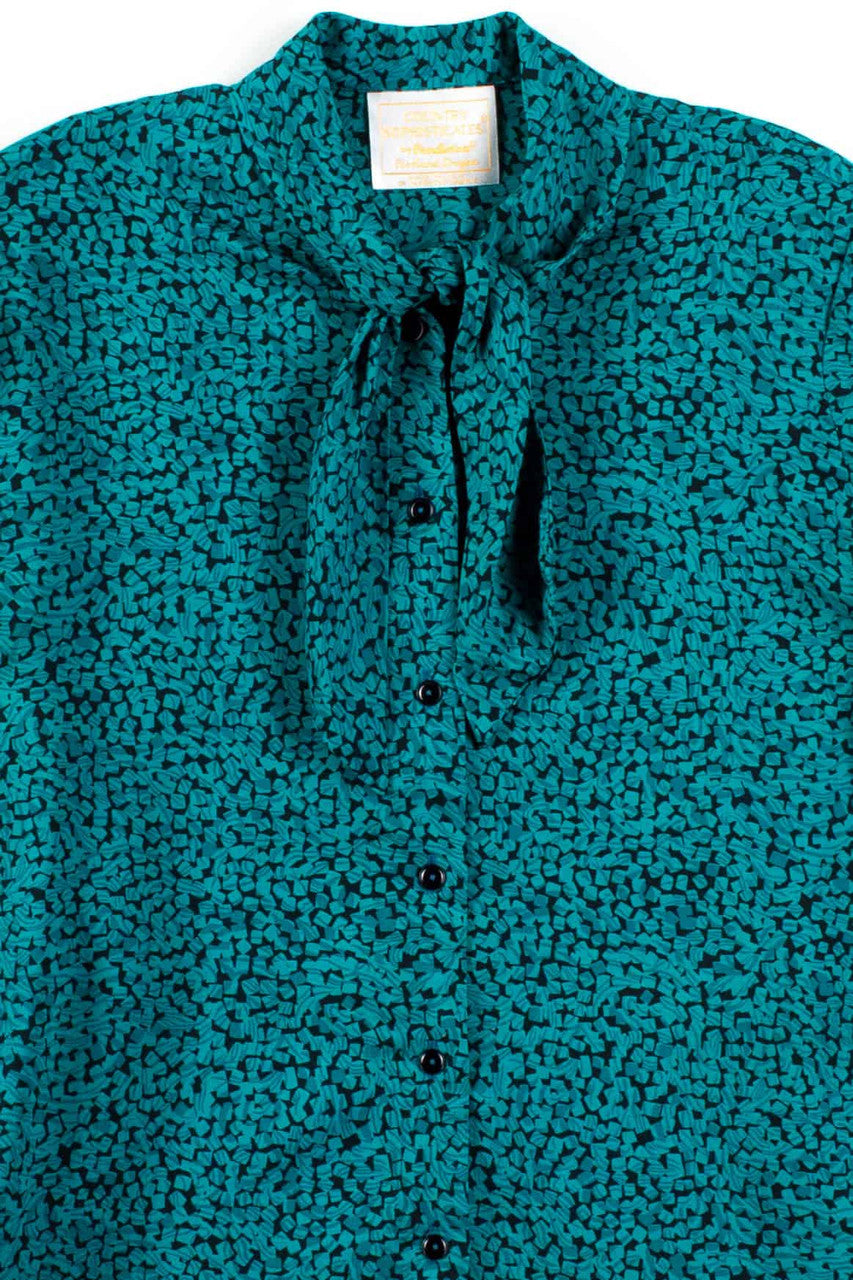 Green Squares Bow Collar Button Up Blouse