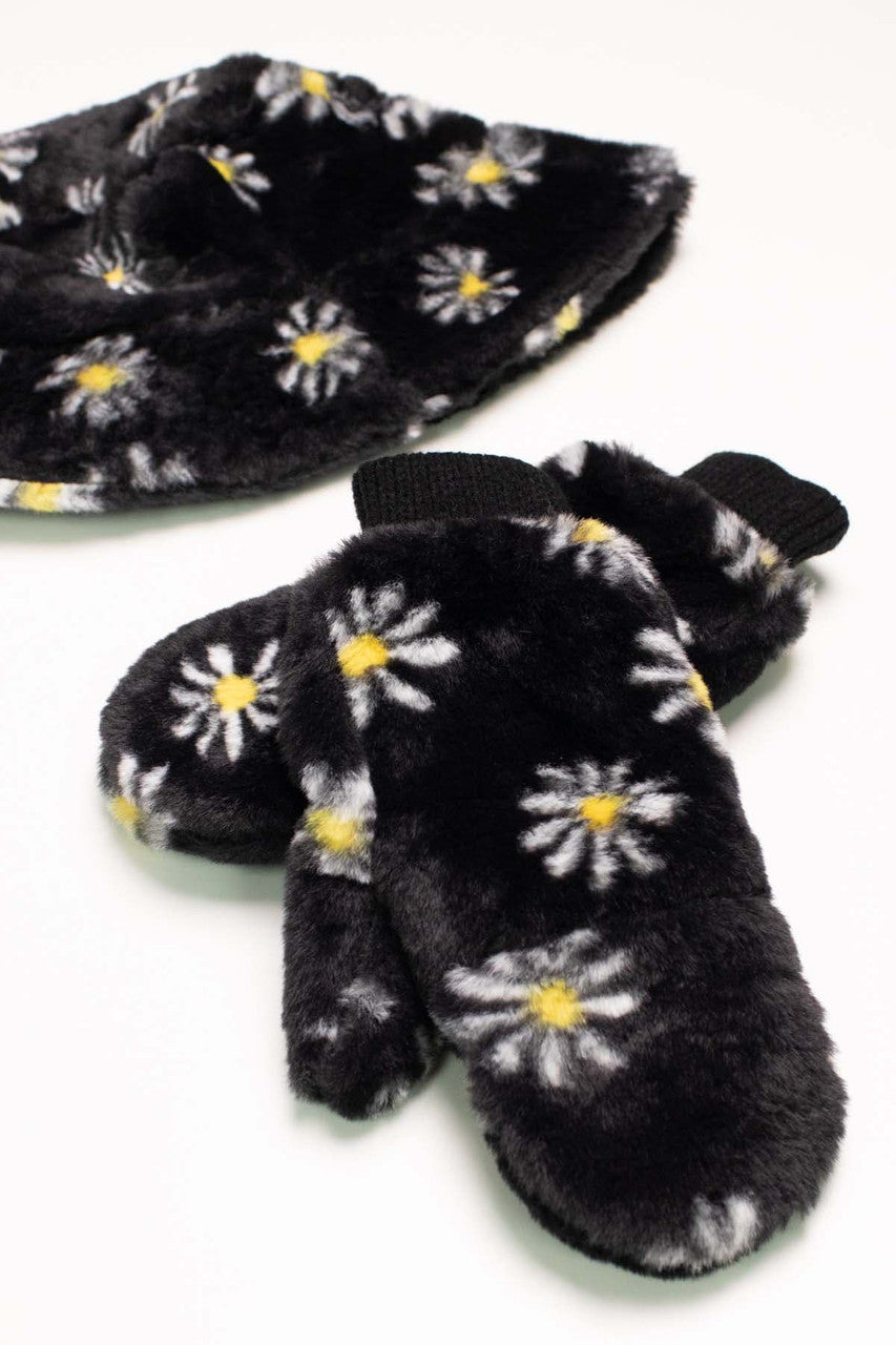 Fur Daisy Bucket Hat