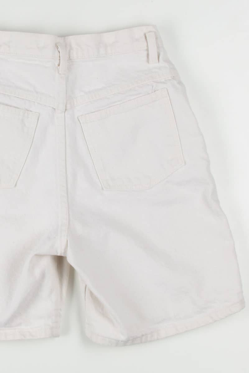 Women's Vintage Cream Sasson Denim Shorts 336 (sz. 9/10)