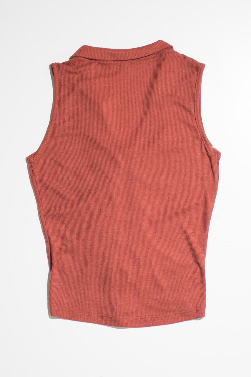 Clay Ruched Front Ribbed Sleeveless Polo