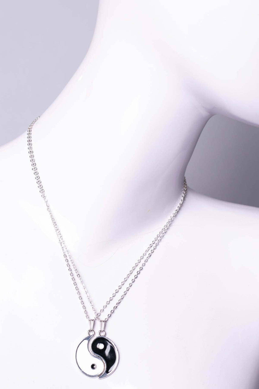 Yin & Yang Best Friends Necklace Set