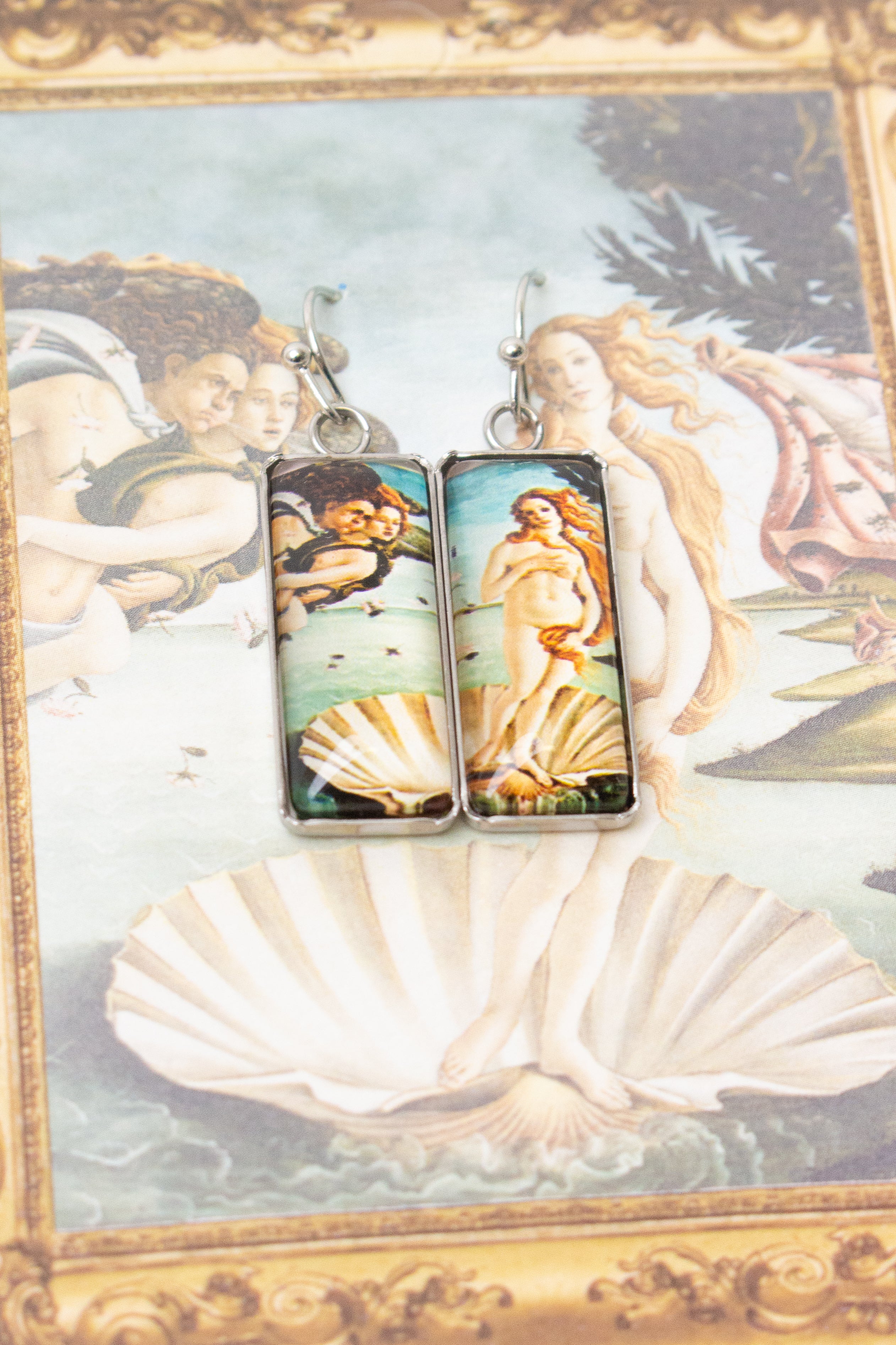 Classic Painting Earrings - Beige (Birth of Venus)