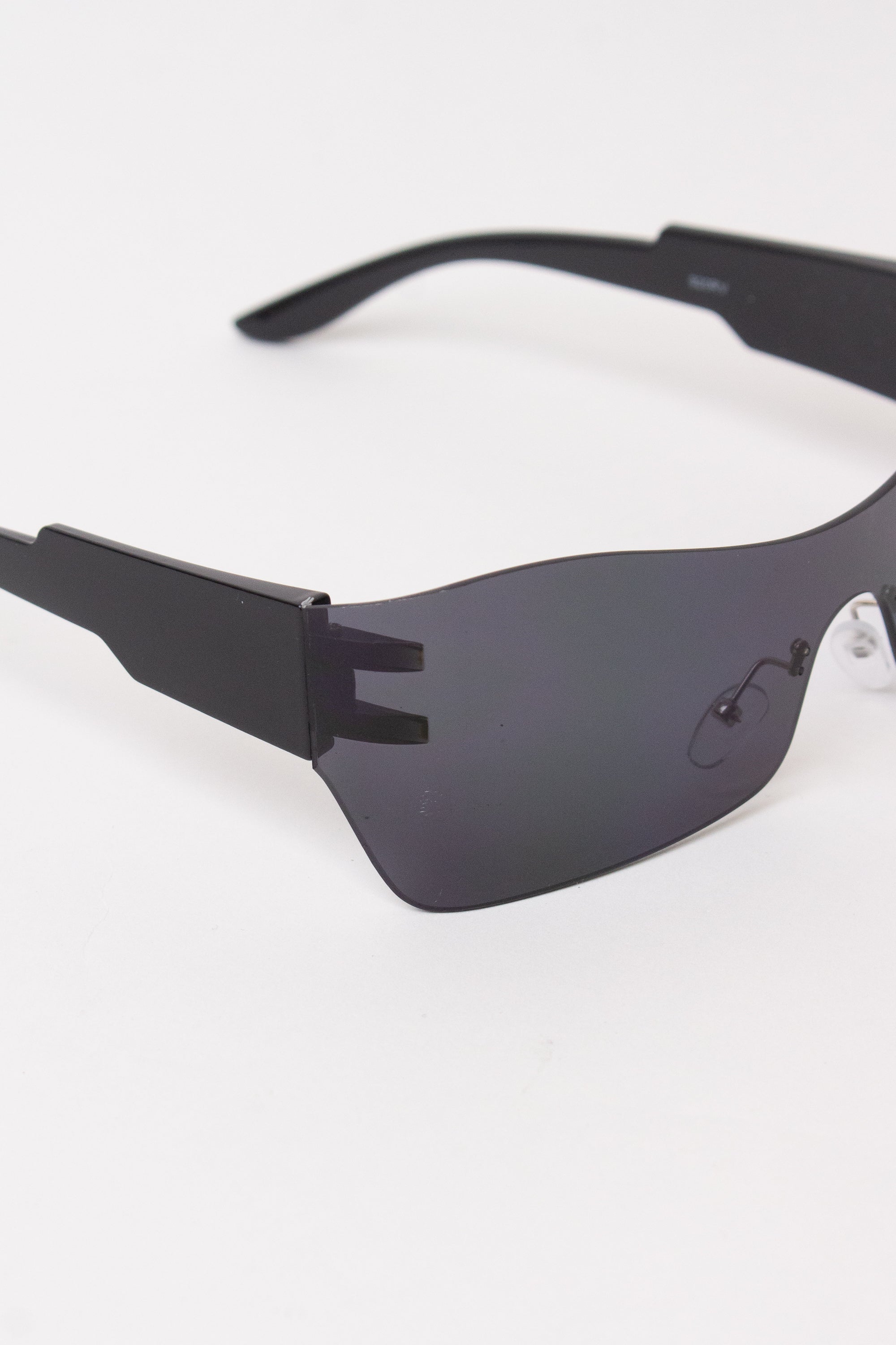 Narrow Shield Sunglasses - Black