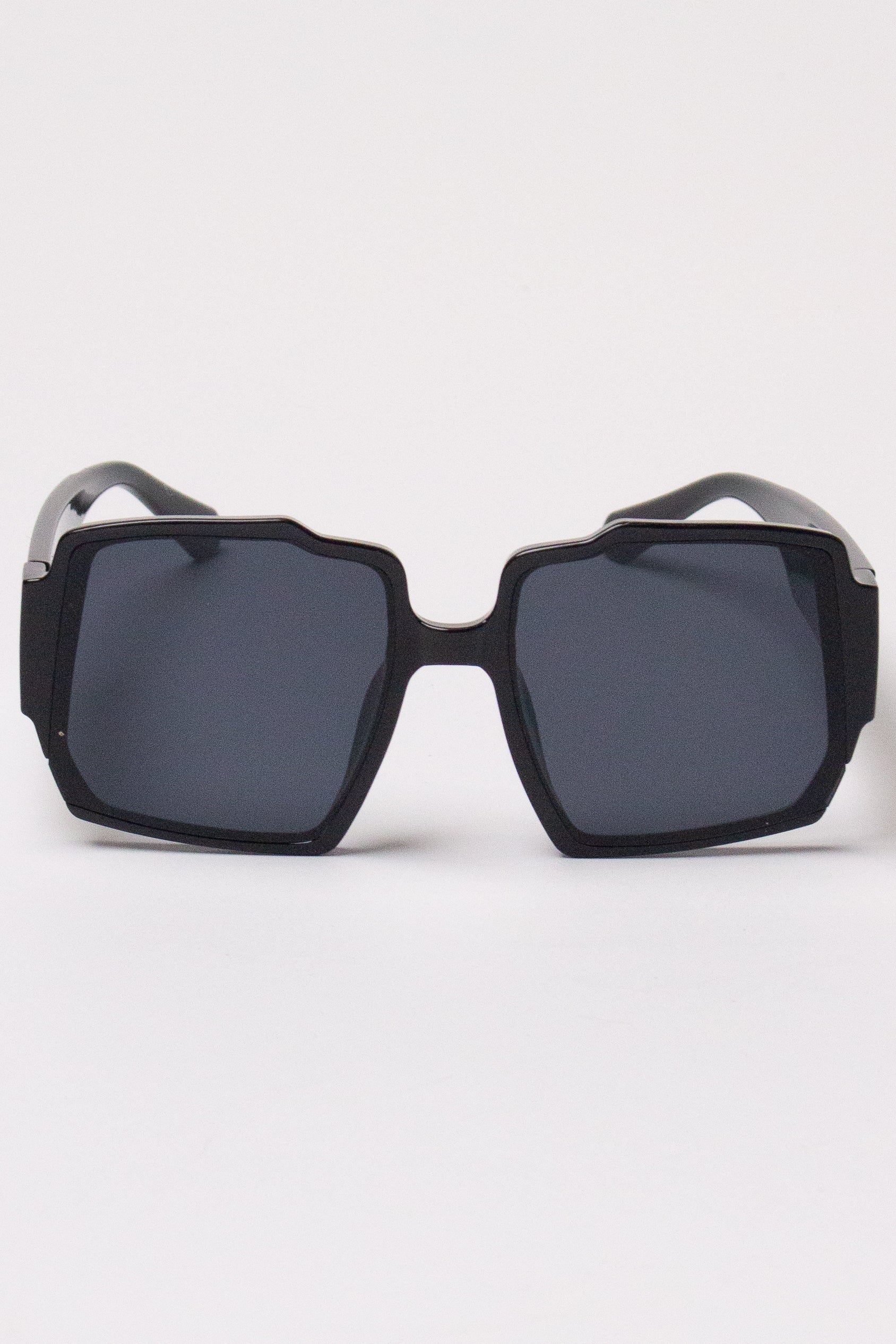 Oversized Wavy Square Sunglasses – Ragstock
