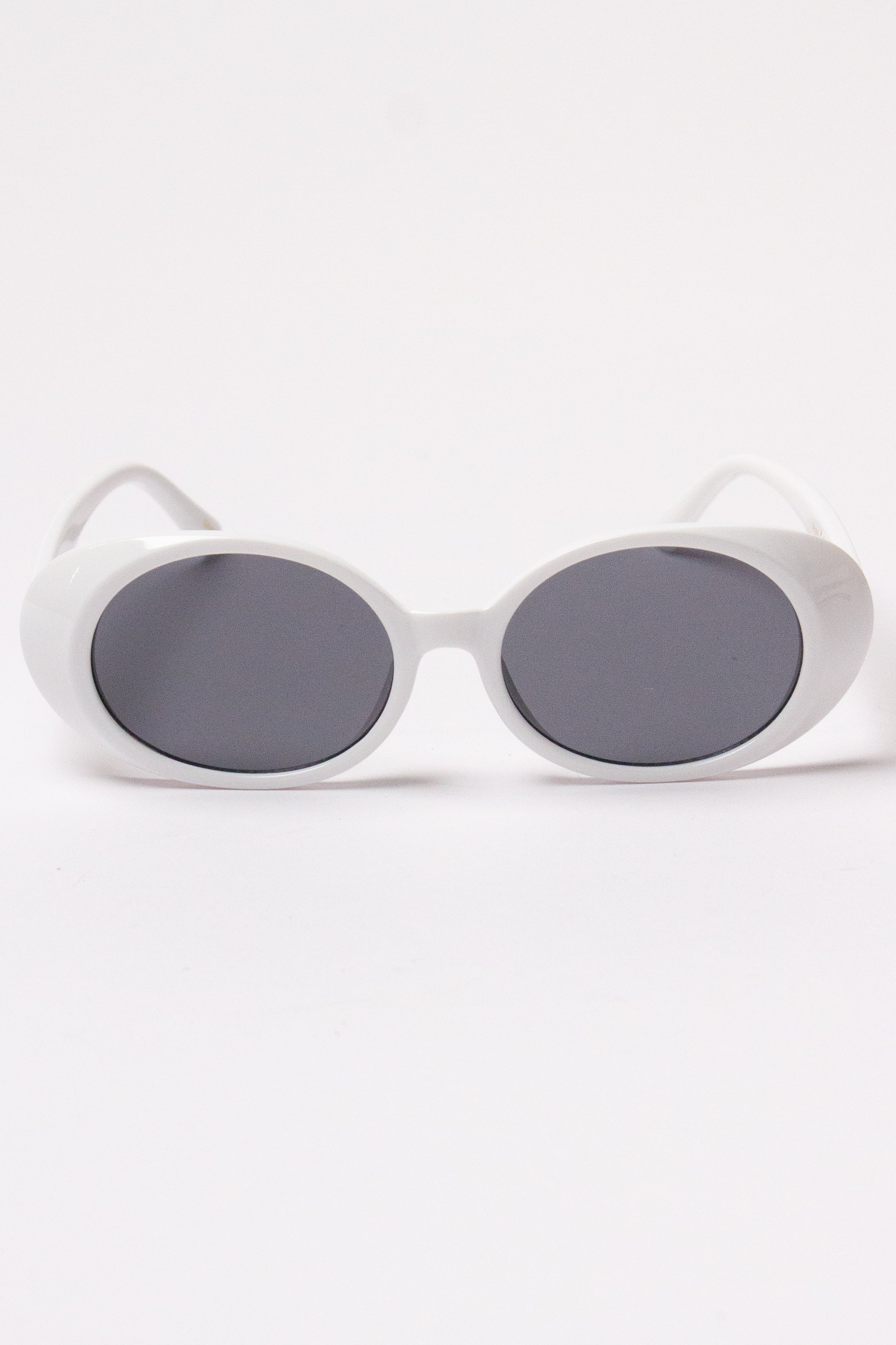 Thick Frame Oval Sunglasses - White