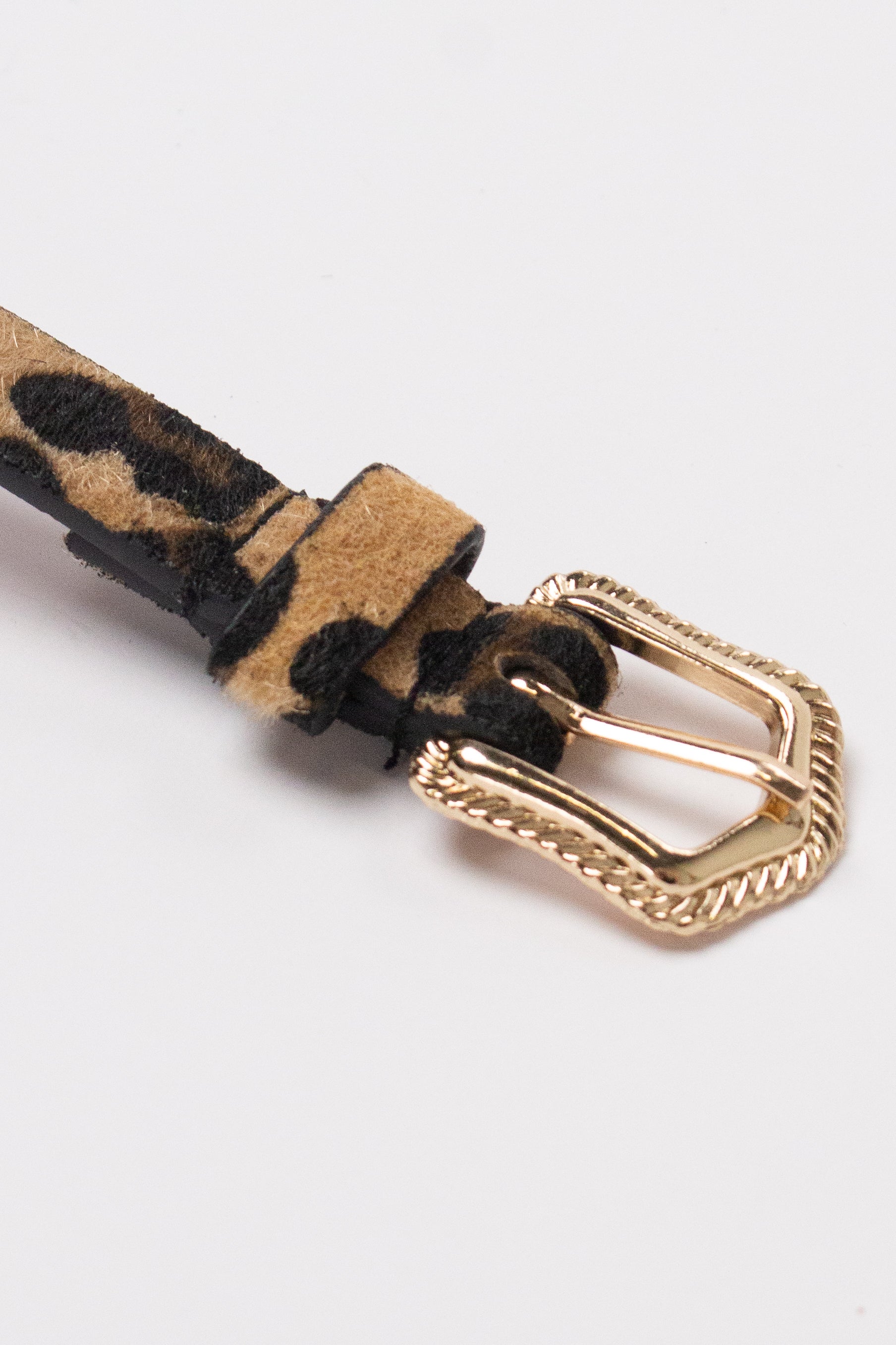 Thin Leopard Print Belt