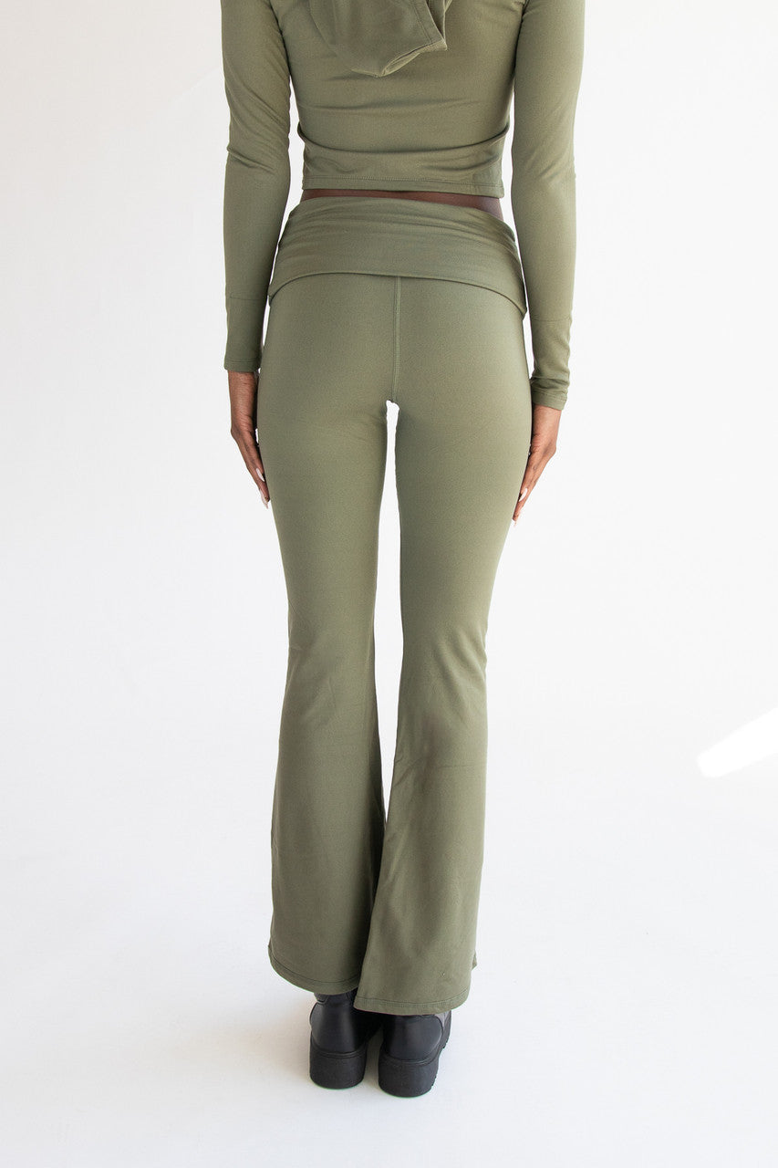 Fold Over Fleece Lined Flare Leggings