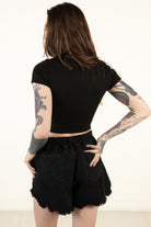 Black Deep V Ribbed Snap