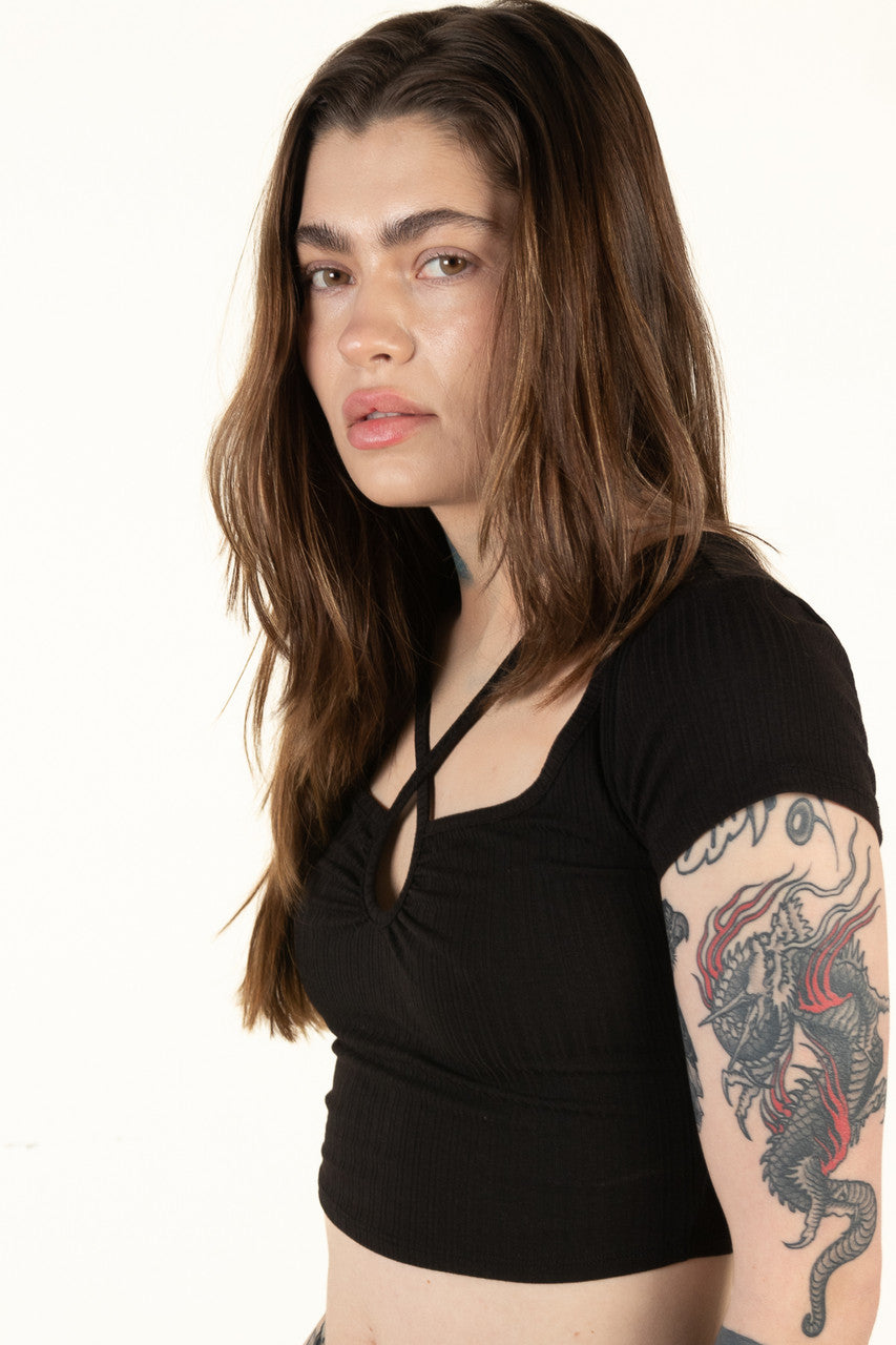 Black Strap & Keyhole Detail Crop Top