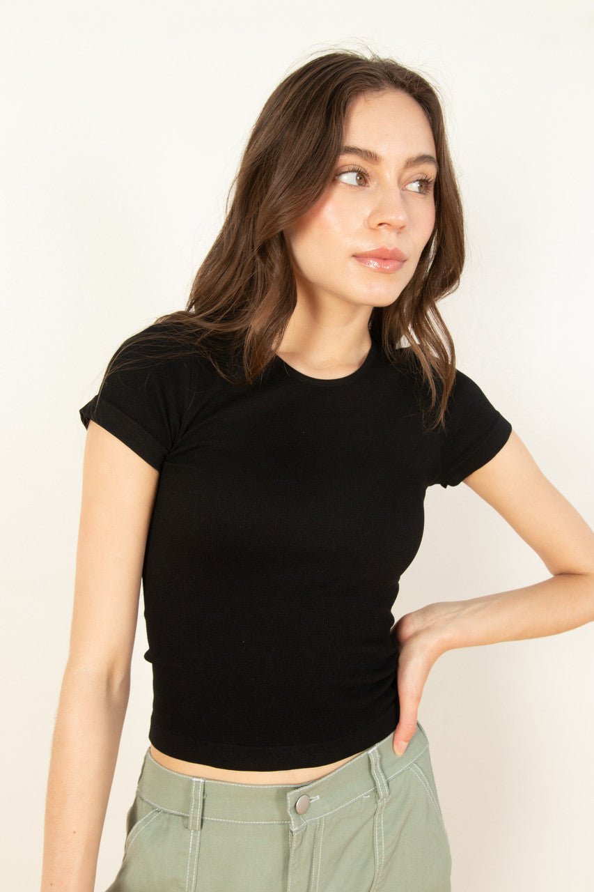 Black Seamless Crew Neck Shirt