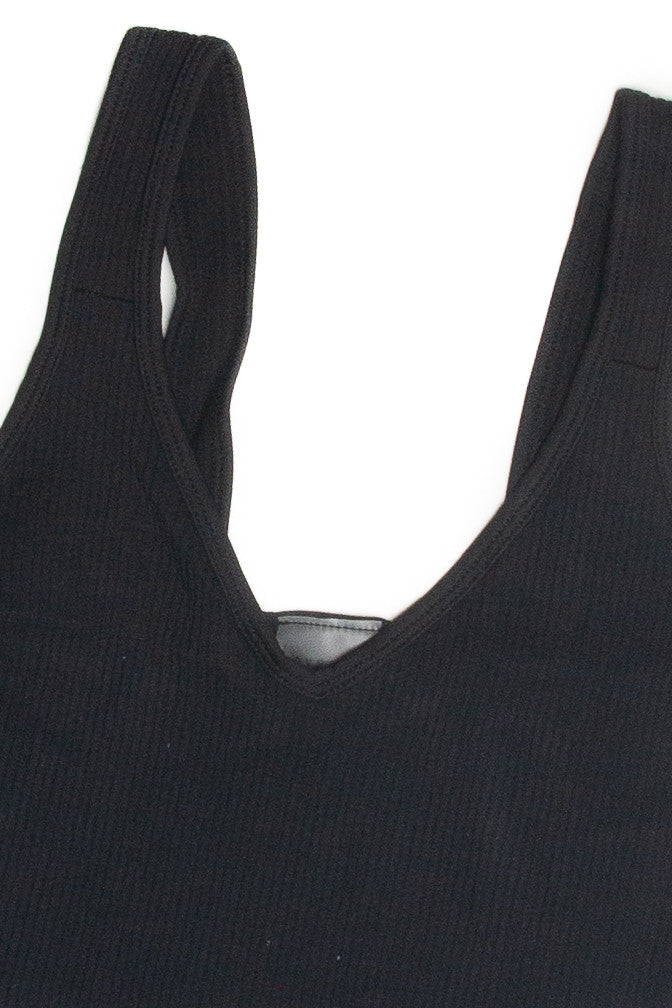 Black Seamless Crop V Tank