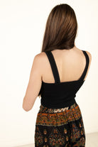 Black Seamless Crop V Tank