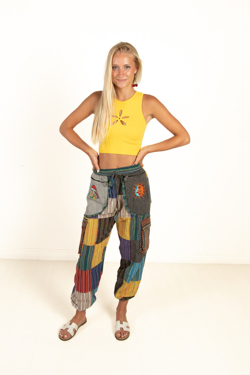 Sunny Yellow Flower Cutout Seamless Tank