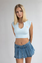 Embroidered Patch Sporty Notch Neck Seamless Tee