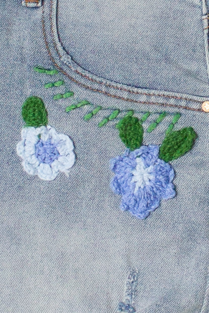 Crochet Flowers Cut Off Shorts