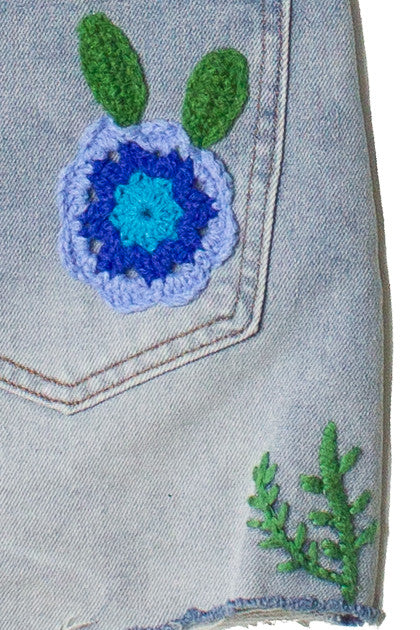 Crochet Flowers Cut Off Shorts