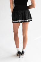Stripe Hem Pleated Skirt