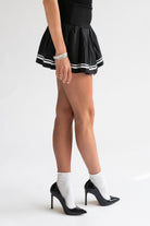 Stripe Hem Pleated Skirt