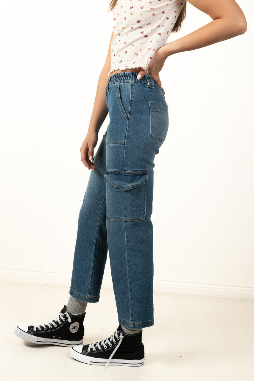 Medium Dark Wash Skater Jeans