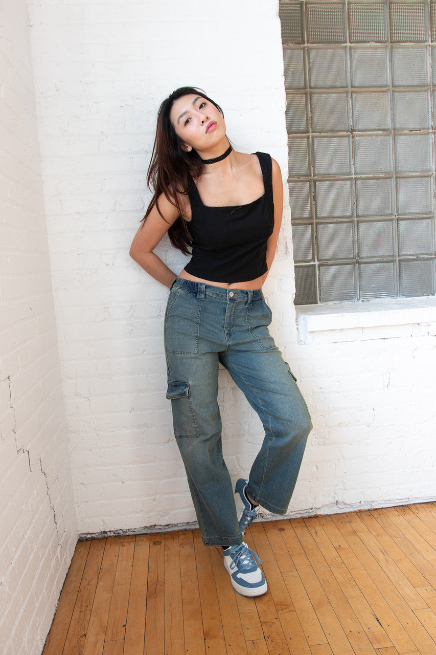 Grunge Wash Cargo Skater Jeans