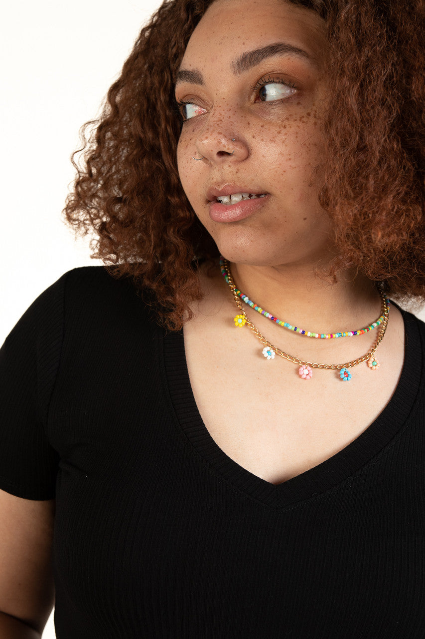 Extended Sizes Black Ribbed V Neck Crop Tee