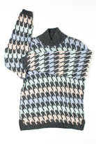 Women's 80s Sweater 531
