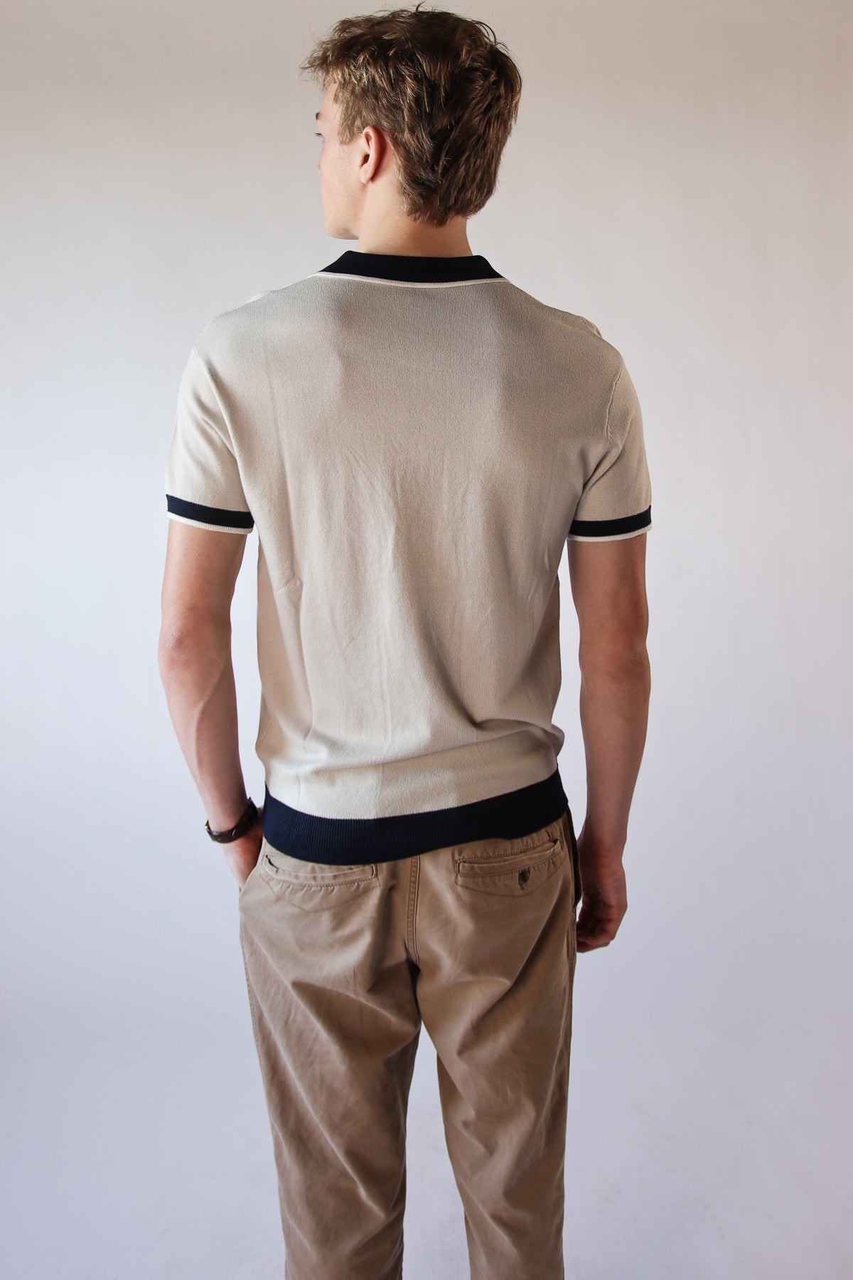 Contrast V-Neck Polo