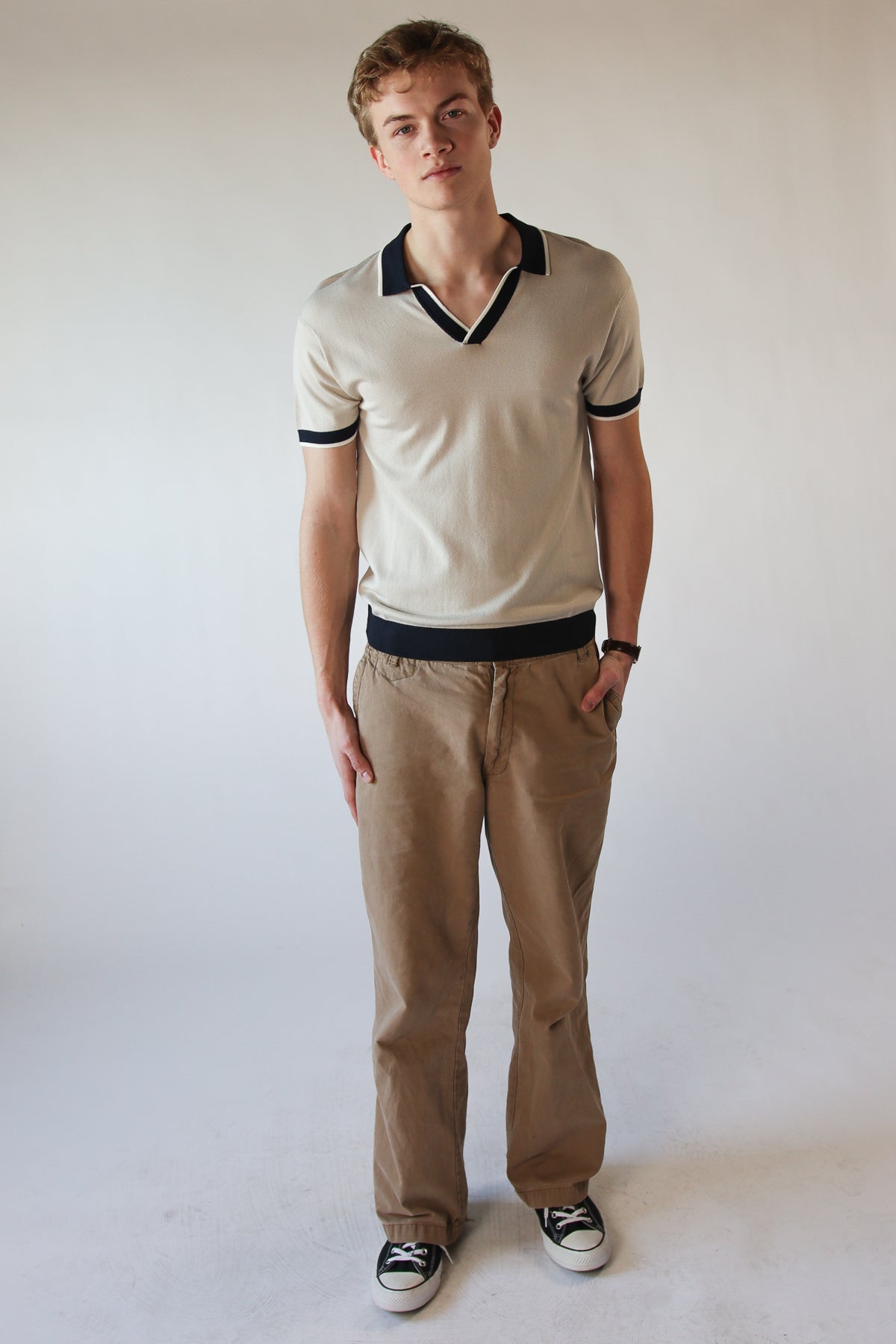Contrast V-Neck Polo