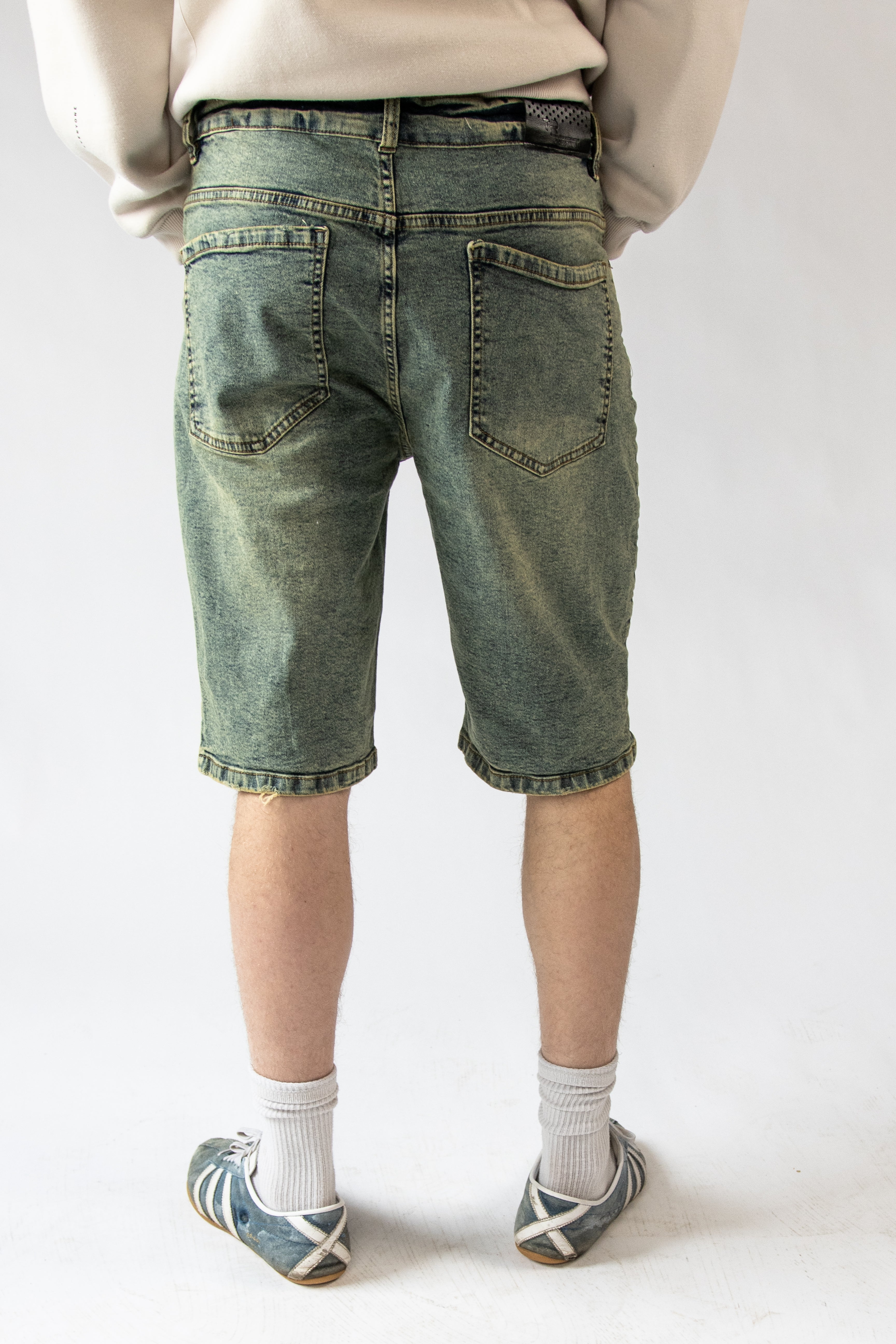 Distressed Grunge Wash Jorts