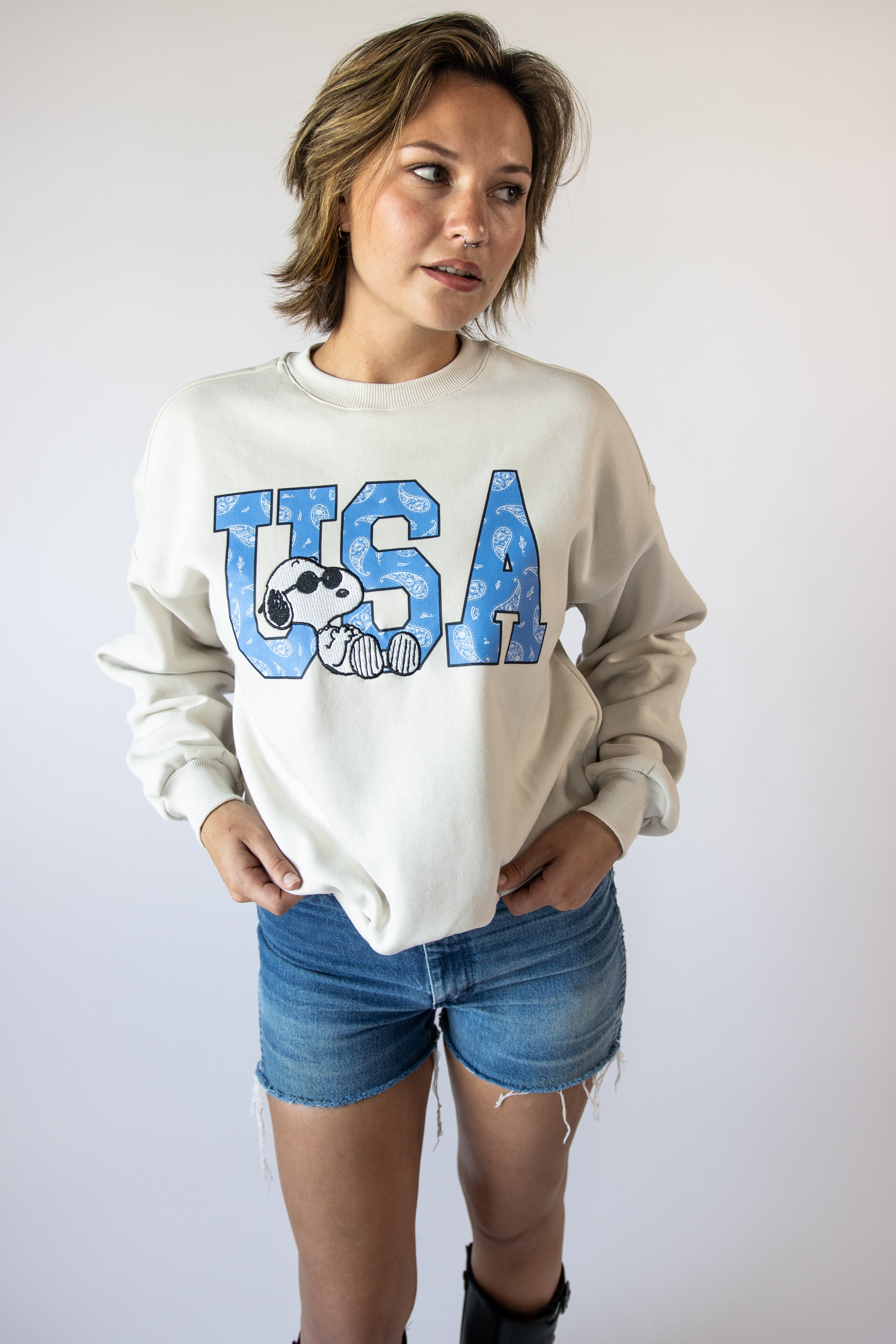 Joe Cool Snoopy USA Sweatshirt