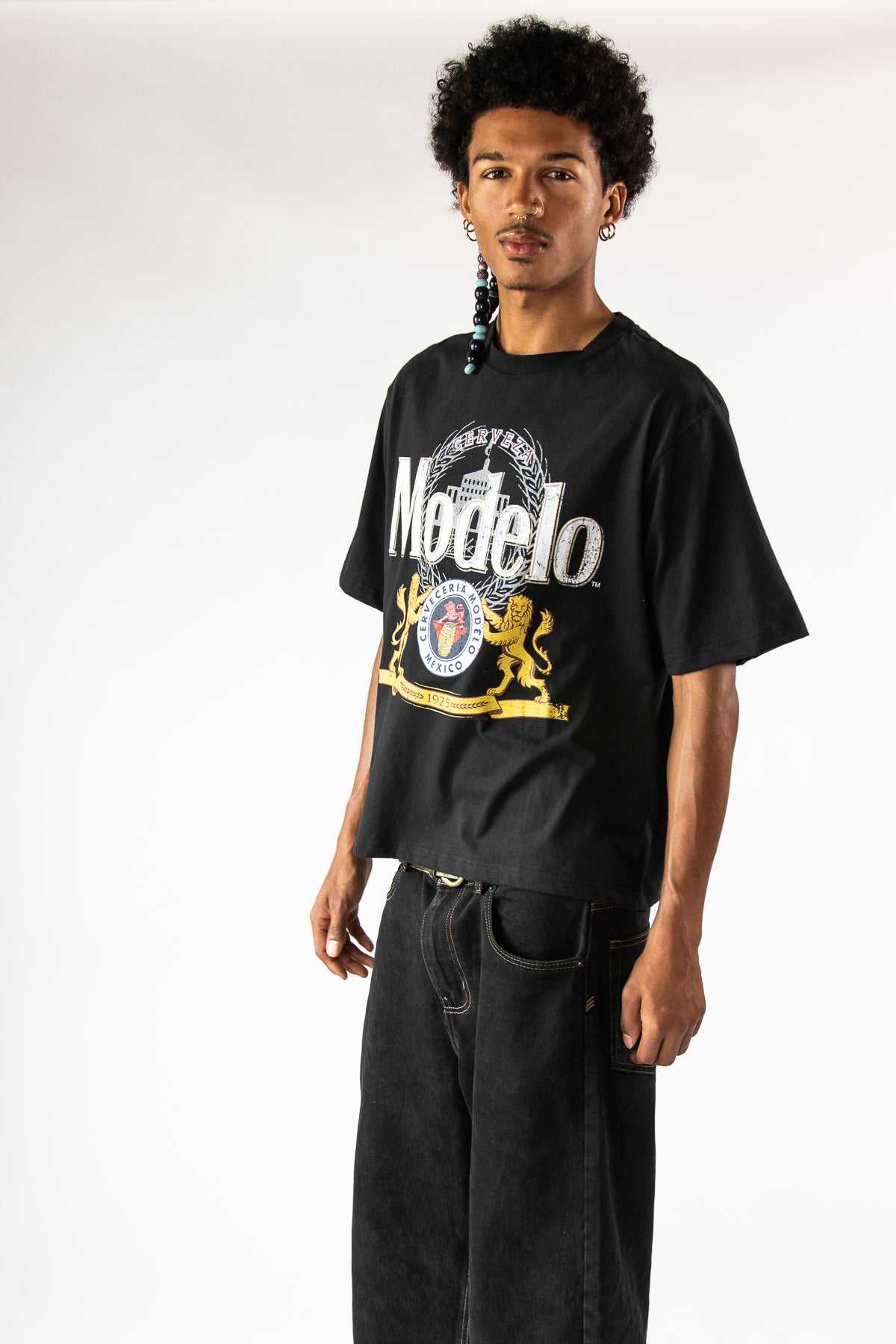 Modelo Cropped Tee