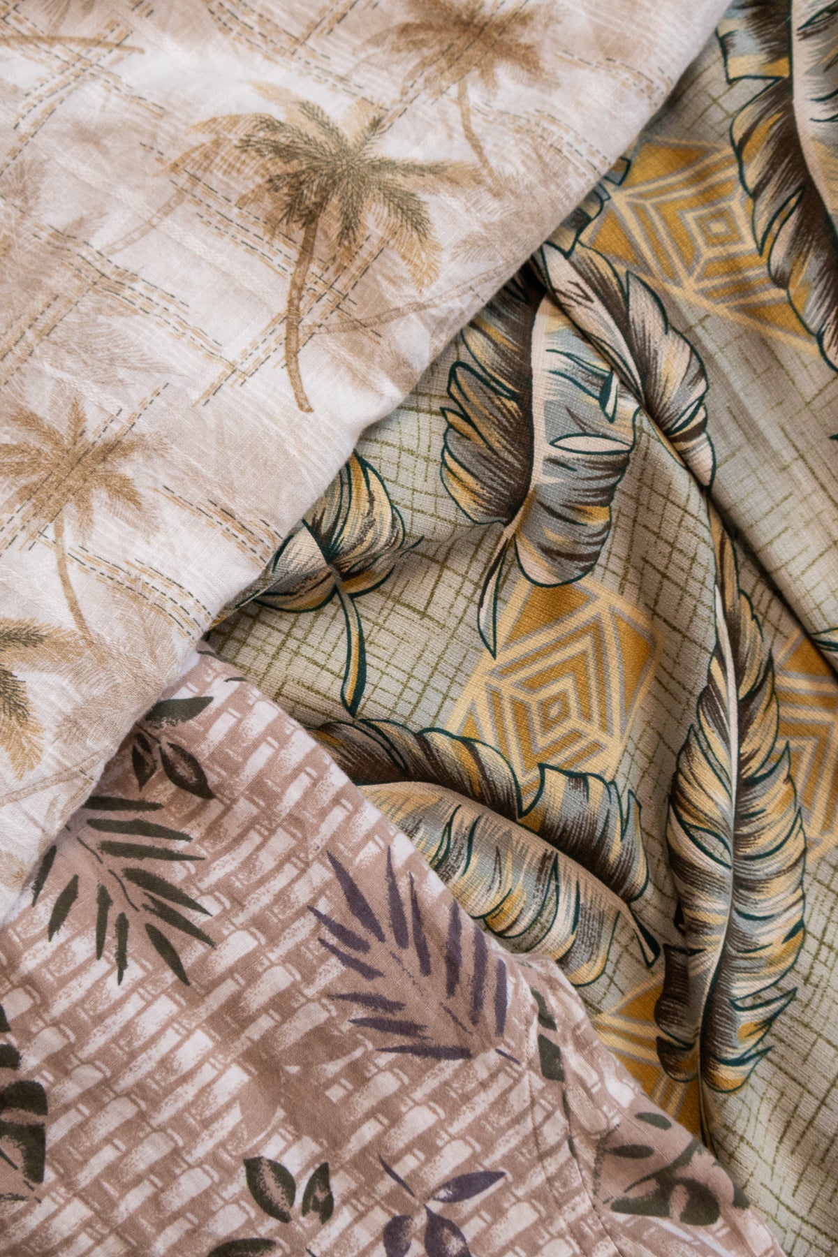 Vintage Style Mystery Hawaiian Shirt